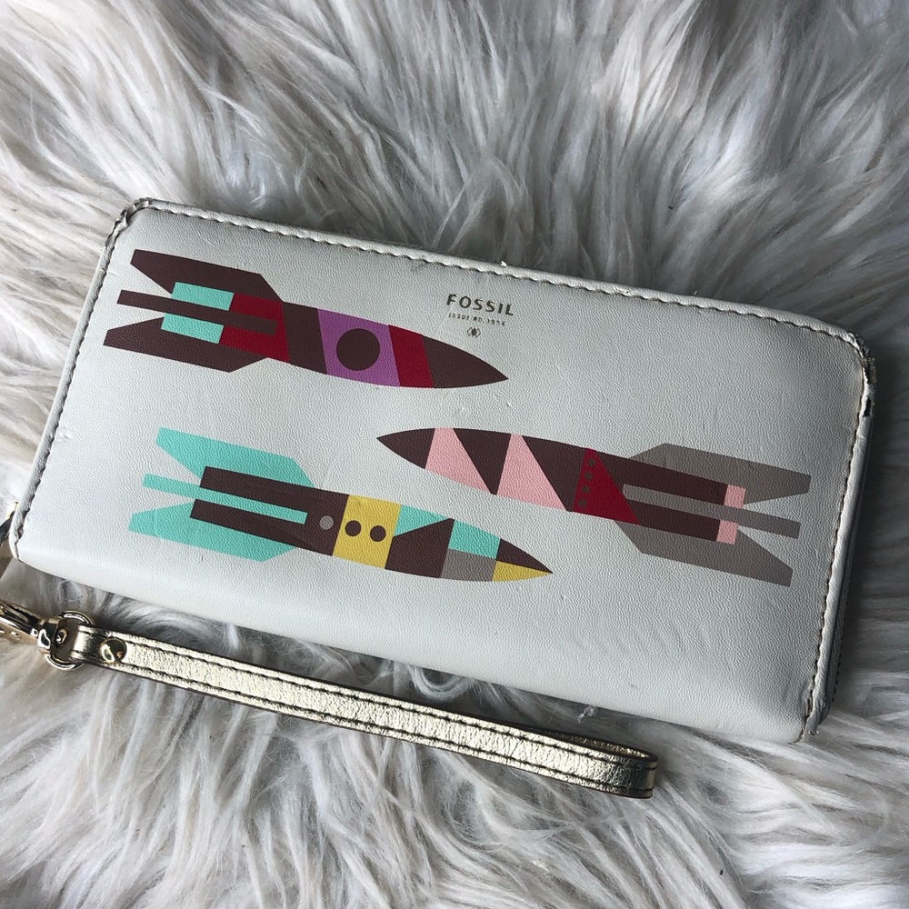 Fossil space ship rocket ship white zip around wallet